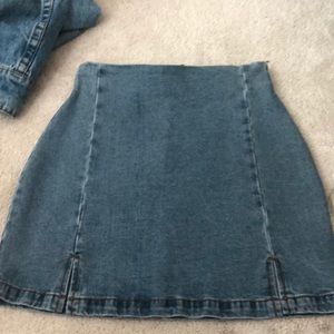 Brandy Melville denim skirt